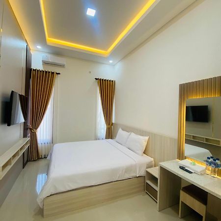 Kanggo Riko Family Homestay Mitra Reddoorz Banyuwangi  Exterior photo
